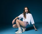 Camiseta blanca crop cerezas