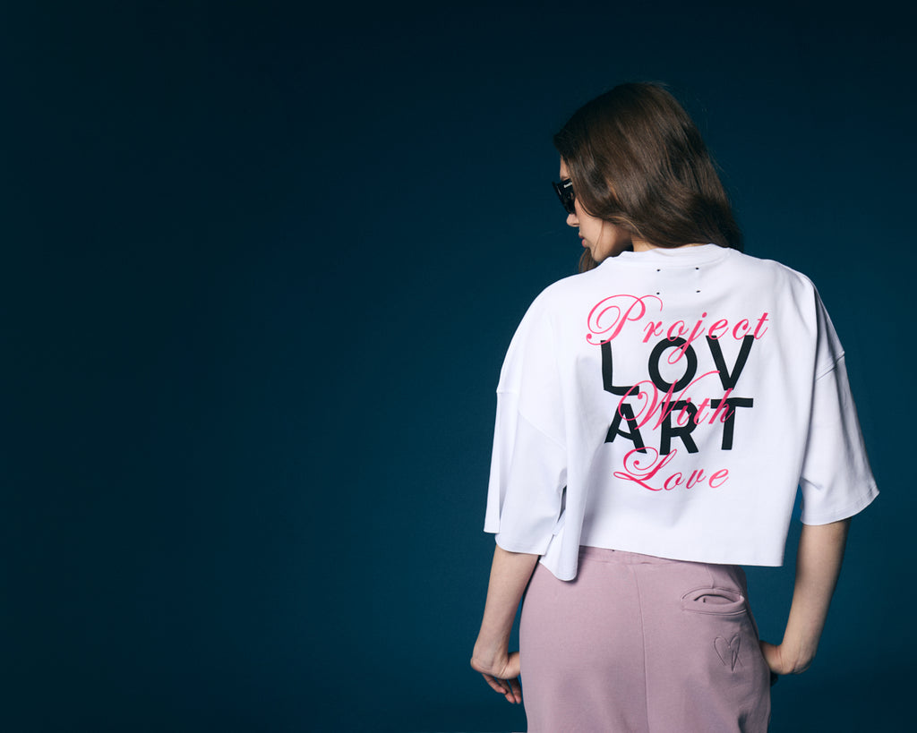 Camiseta blanca crop Project with Love