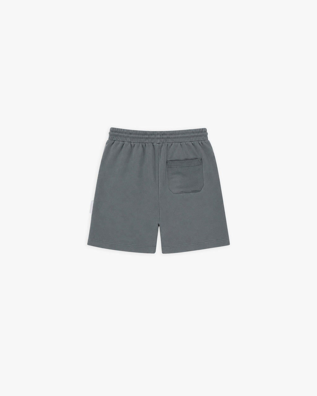 Bermuda jogging con bordado.
