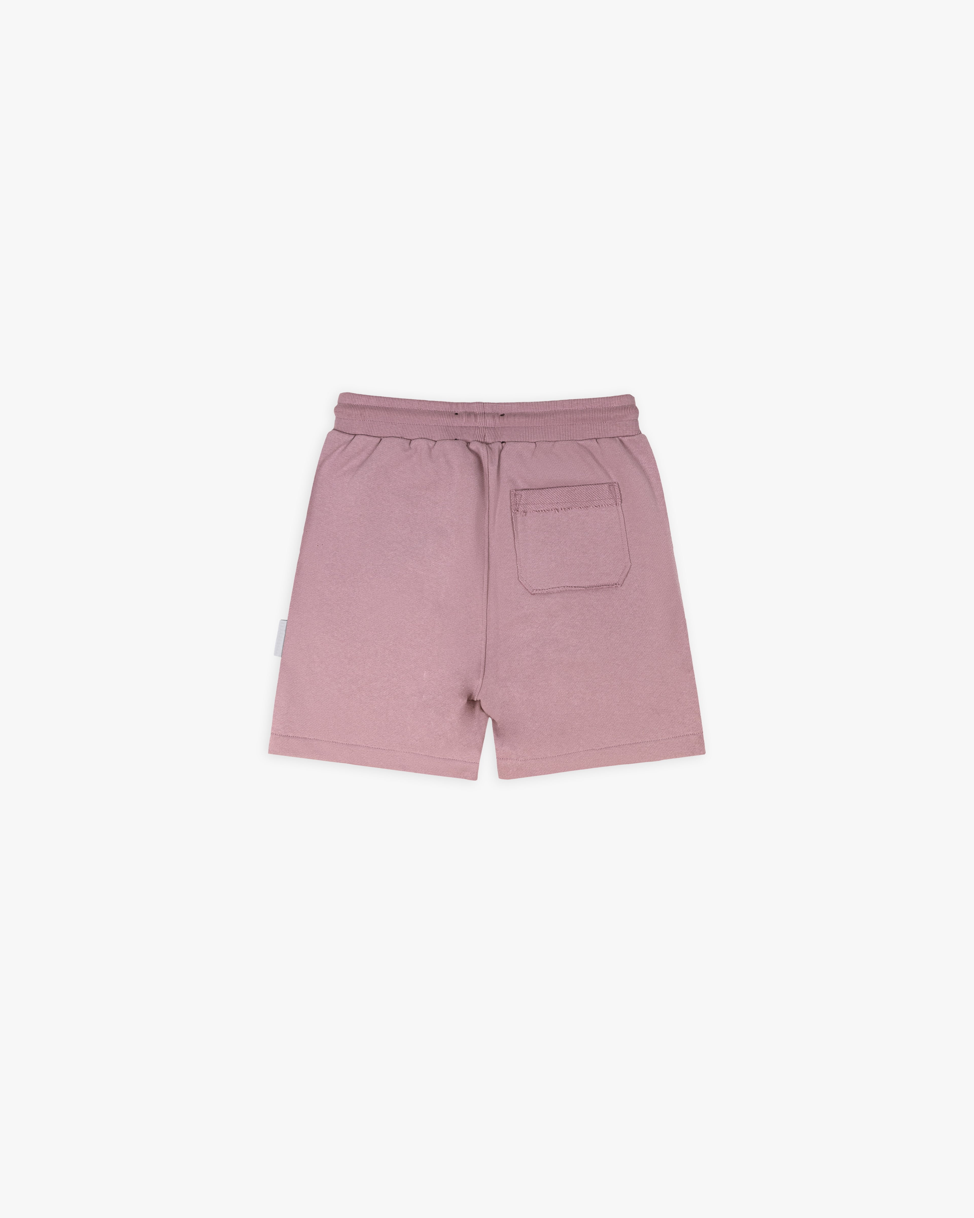 Bermuda jogging con bordado.